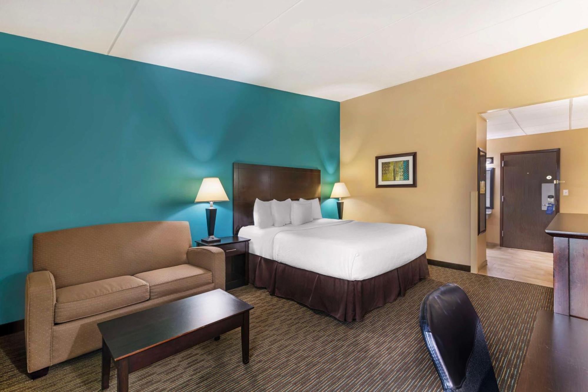 Best Western Plus Plattsburgh Exteriér fotografie