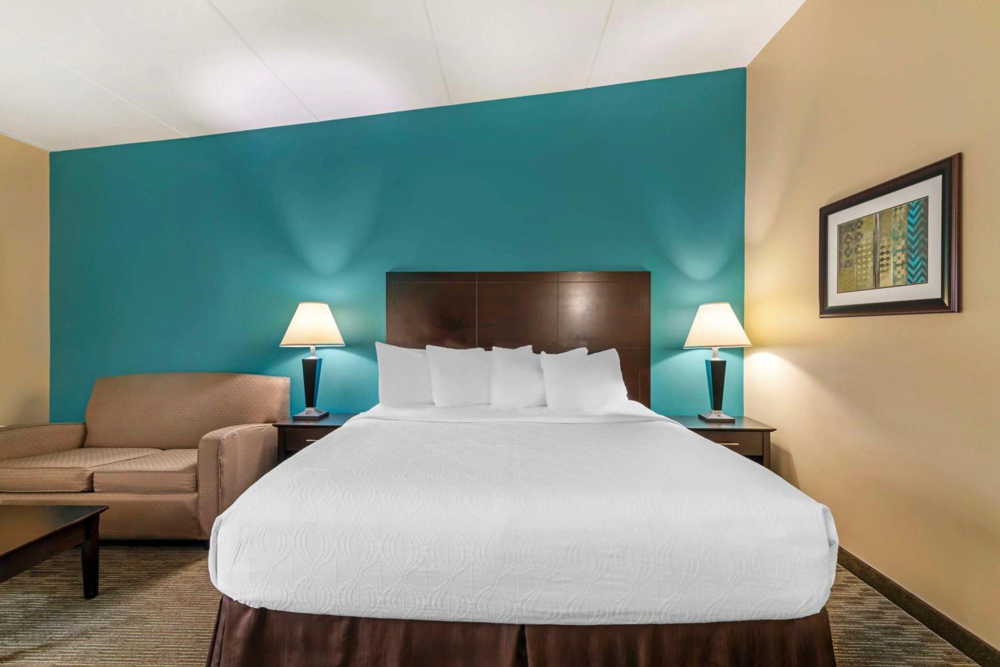 Best Western Plus Plattsburgh Exteriér fotografie